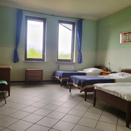 Bialoleka - Darmowy Parking, Szybkie Wifi! Hostel Warszawa