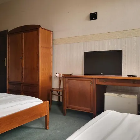 Bialoleka - Darmowy Parking, Szybkie Wifi! Hostel Warsaw