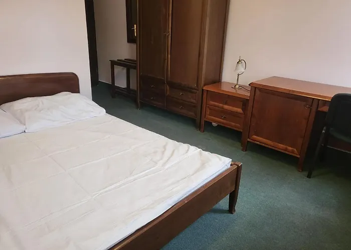 Hostel Bialoleka - Darmowy Parking, Szybkie Wifi!