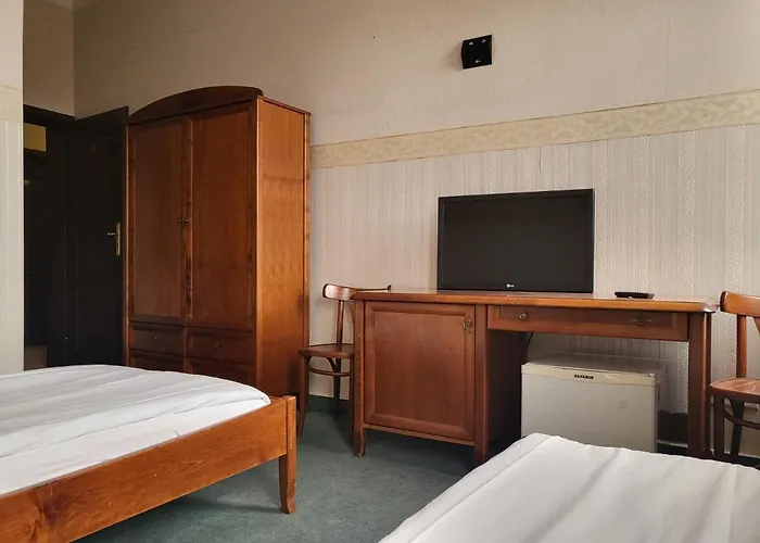 Bialoleka - Darmowy Parking, Szybkie Wifi! Hostel Warszawa