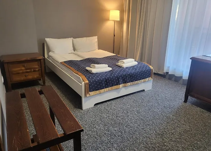 Bialoleka - Darmowy Parking, Szybkie Wifi! Hostel Warszawa