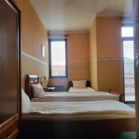 Bialoleka - Darmowy Parking, Szybkie Wifi! 바르샤바