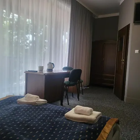 Bialoleka - Darmowy Parking, Szybkie Wifi! * Varşova